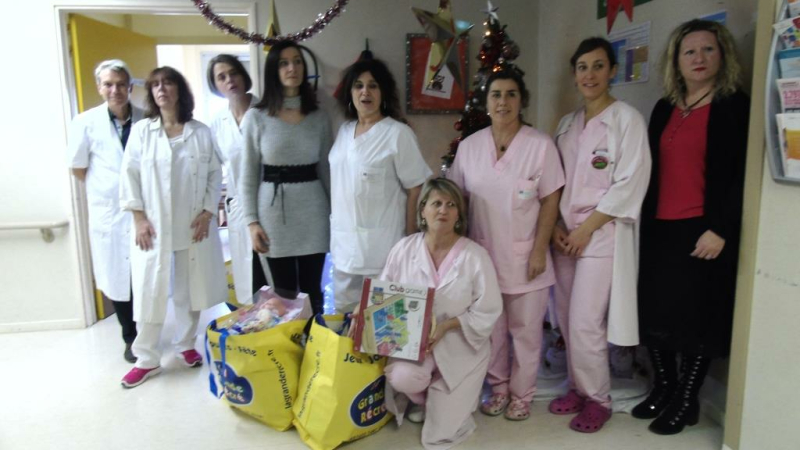 Noël avant Noël  au service pédiatrie du CH d'Auch en Gascogne