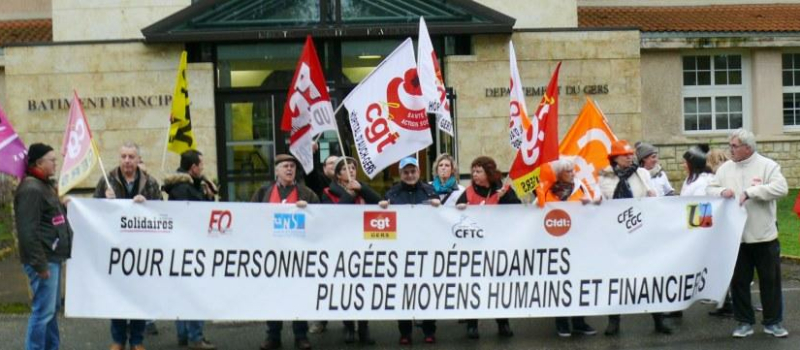 Les salaries des EHPAD ont manifesté mais aussi les aides à domicile pour personnes âgées dépendantes