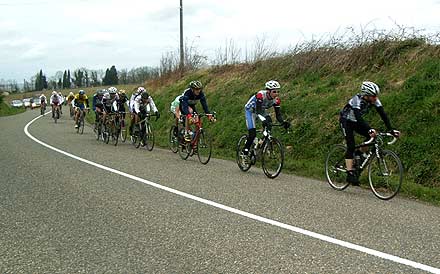 Tour Cycliste du Madiranais  Crédit Photo Archives Lionel Lemaire