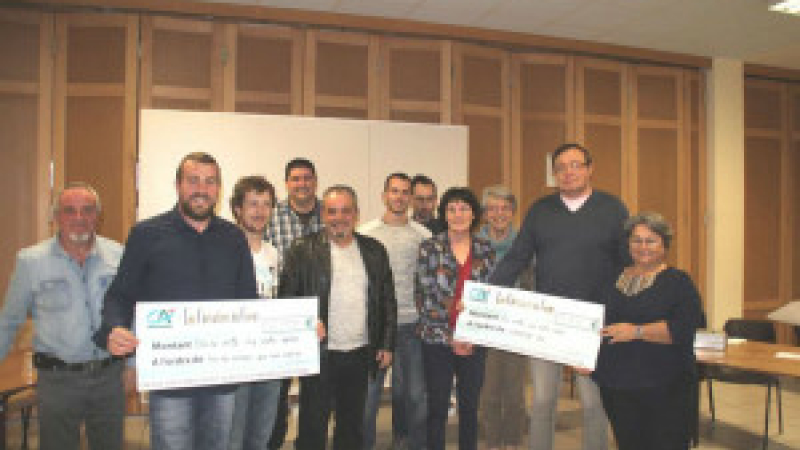Les Chevaliers du coeur  font un don de 12 500 euros