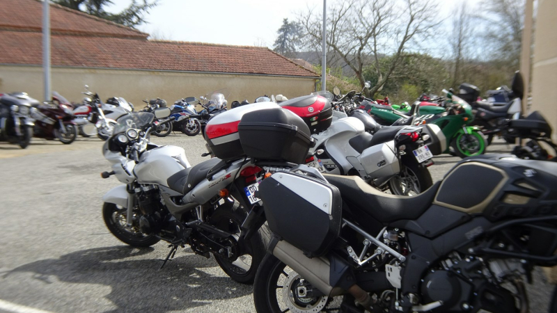 Grance concentration de motos avec les Mousquetaires de l'Astarac 
