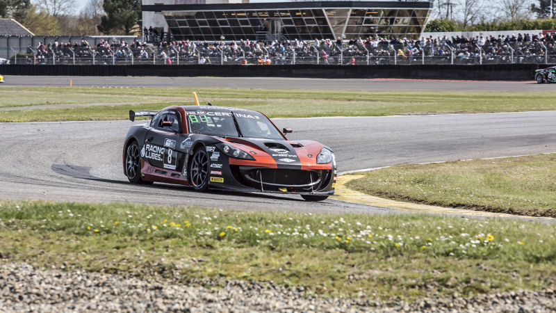 Nogaro – Les GT4 stars des Coupes de Pâques  