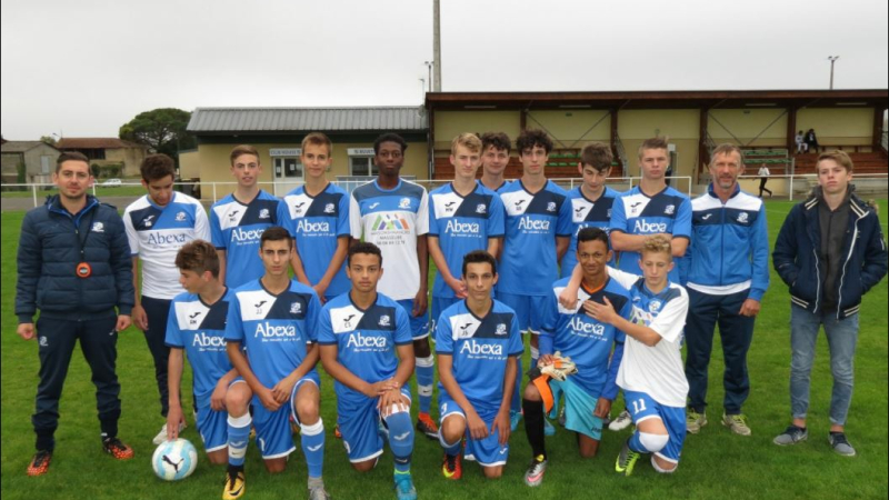 Les U17 se qualifient , la Une à la peine