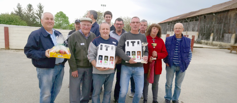 Concours de pétanque