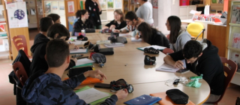 Venue d'une mangaka au CDI de Beaulieu