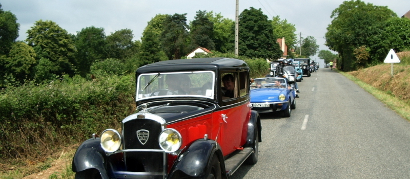 Des automobiles d'époque