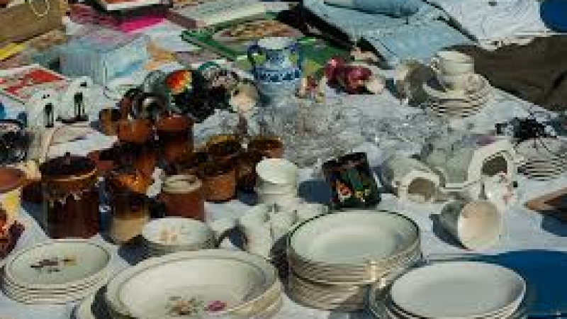 vide -grenier des anciens pompiers