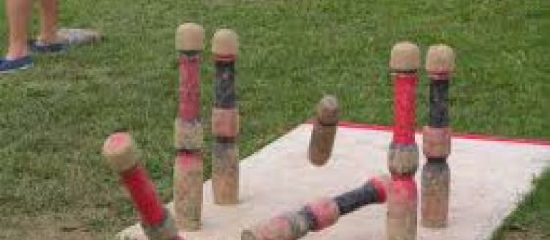 Concours de quilles au maillet