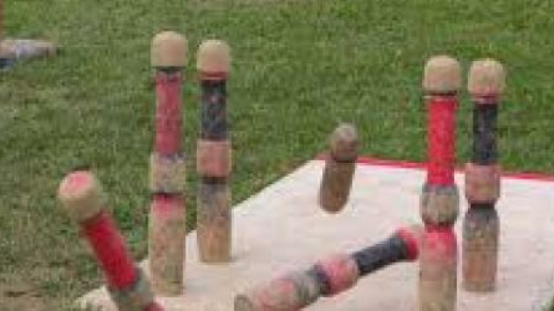Concours de quilles au maillet