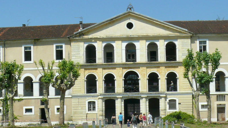 La caserne Espagne fascine les Auscitains
