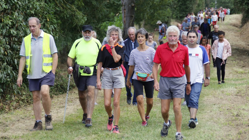 Marche gourmande dans le Miélanais.