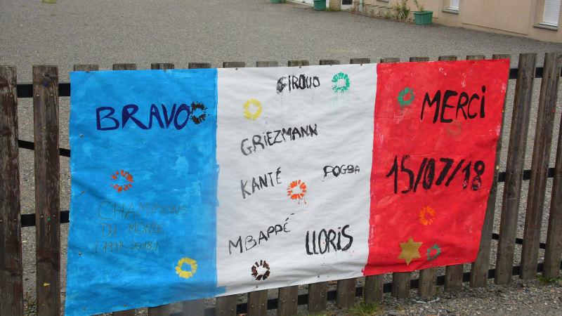 Le Centre de Loisirs de Plaisance soutenait les Bleus