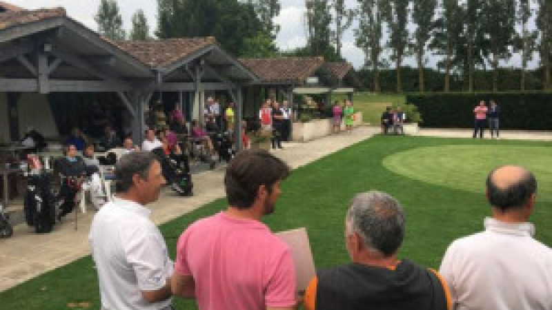 Compétition de golf à Guinlet 