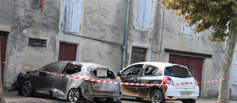 Voitures incendiées 