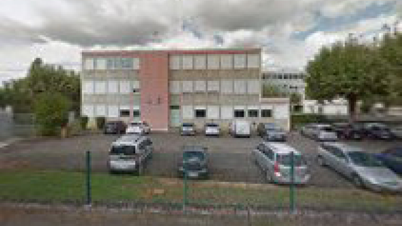 Rentrée scolaire au collège du lac de l'Uby