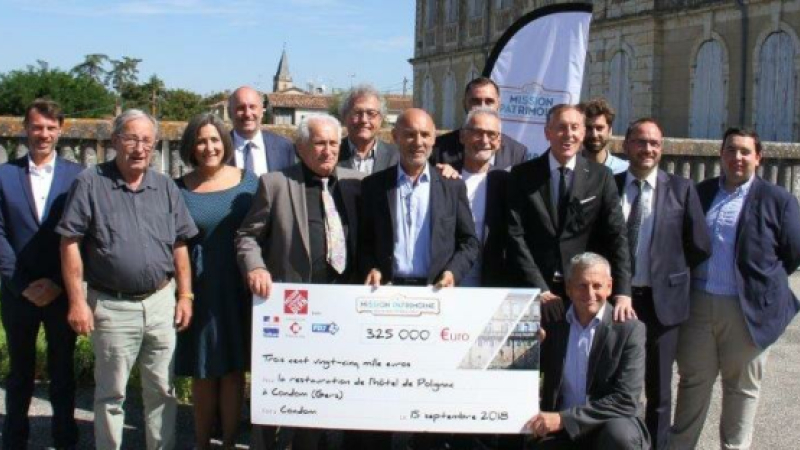 Mission patrimoine : La mairie vient de percevoir un acompte de 325 000 euros pour la restauration de l'hôtel Polignac