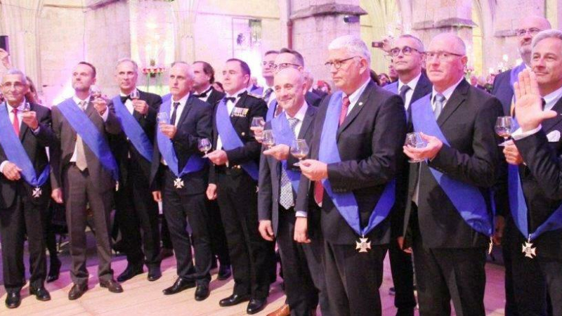 Grande soirée au cloître pour l'intronisation de 40 nouveaux mousquetaires de l'armagnac