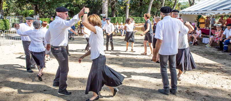 Fête champêtre pour l’arrivée du troupeau au Musée de Toujouse  