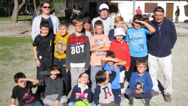 Pétanque Les jeune aux rendez-vous