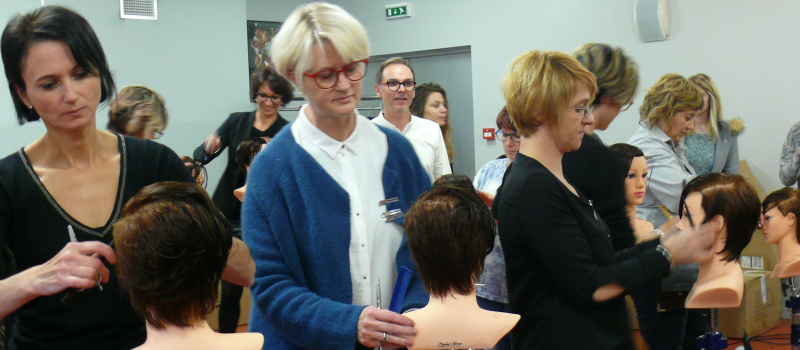 Coiffure : Passer de l’ultra féminin au super-rock ...