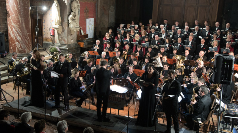 Un concert pour la paix par la philharmonique 