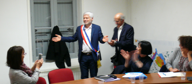 Jean Michel Blay qui succède à Jean Gaillard devient le premier édile de la commune