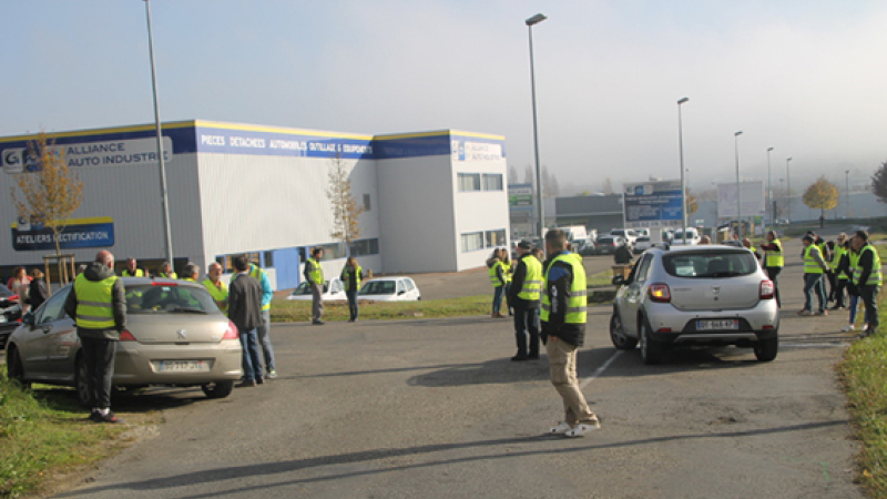 Gilets jaunes plus de fermeté pour plus de sécurité