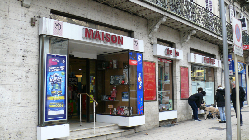 La Maison de la presse cambriolée et la Poste du Garros braquée