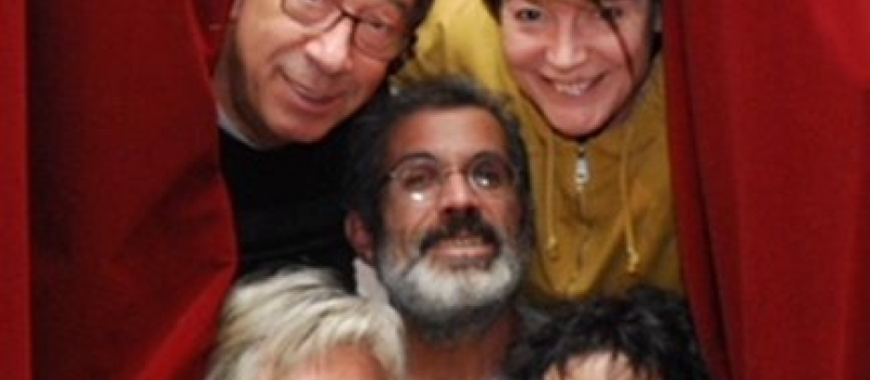 La tribu présente "Gros mensonges"