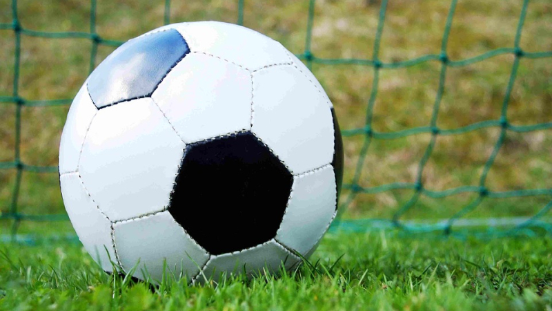 UAV Football - Jeunes et moins jeunes : une cohésion nécessaire