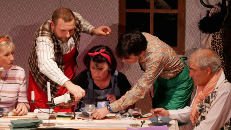 Du théâtre amateur  de qualité avec la Compagnie Fol'Planches et  son "Biroto"