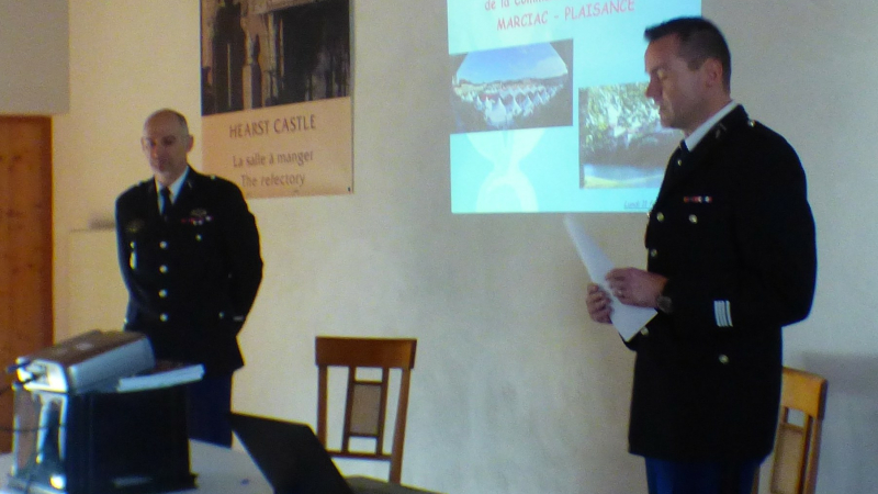 Inspection à la communauté de brigade