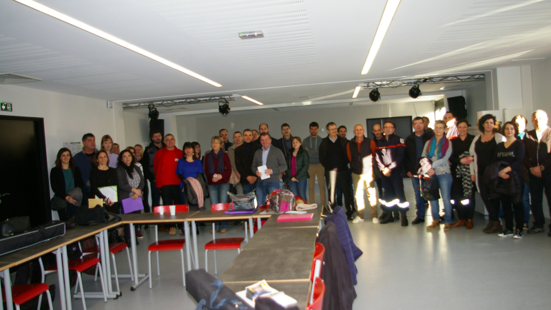 Un forum des métiers au collège Pasteur
