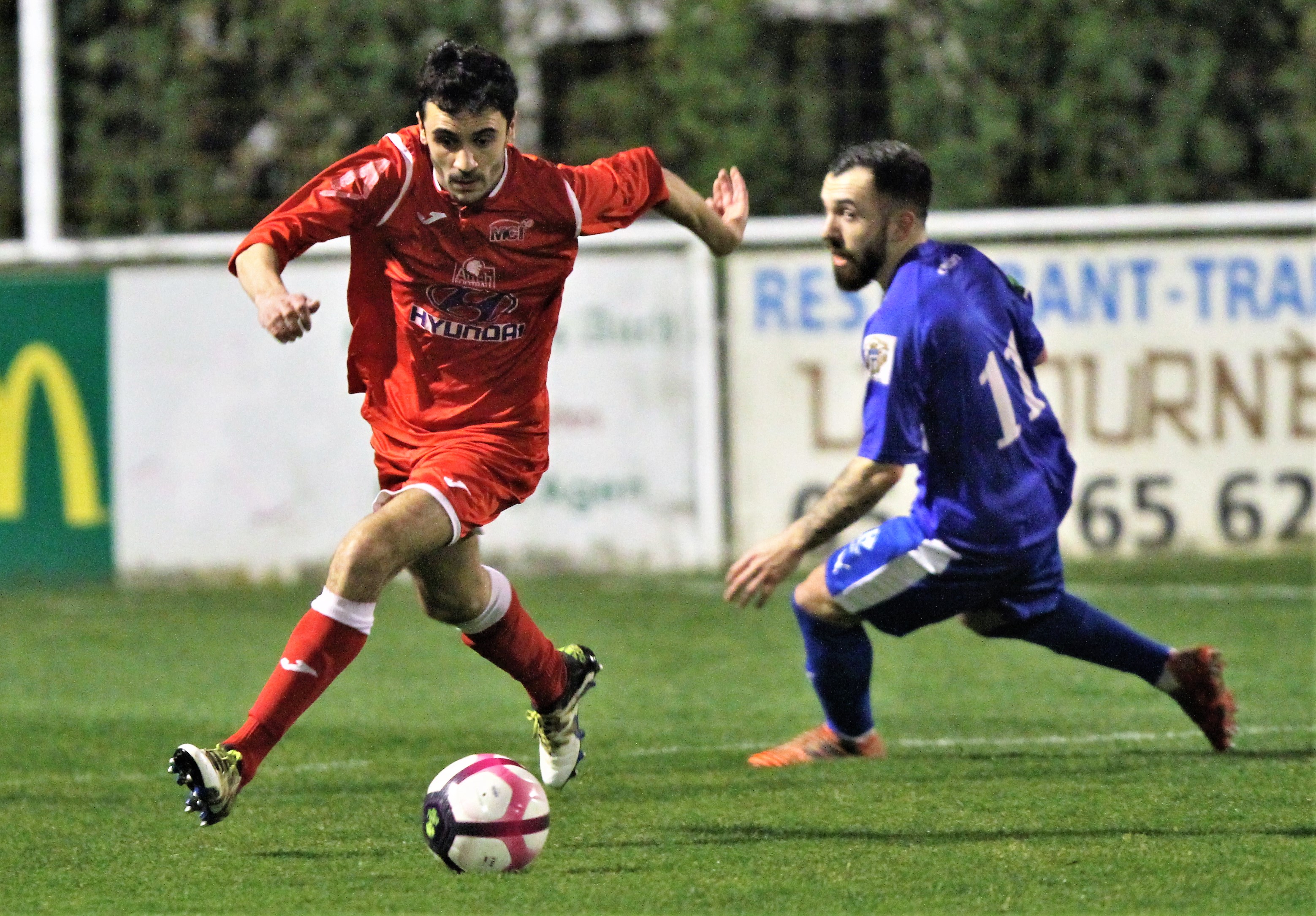Auch Football n'a pas le droit à l'erreur.
