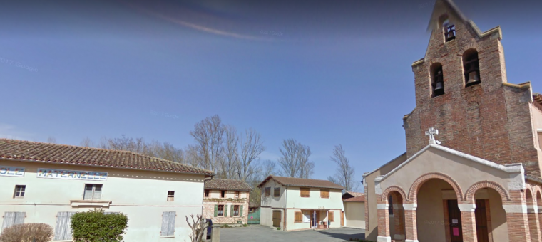 Cazaux Saves Street View 2011.PNG
