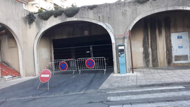 Des véhicules brûlés au parking souterrain de la Treille, à Auch
