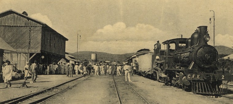 Dire_Dawa-Djibouti_train_leaving,_c._1912..jpg