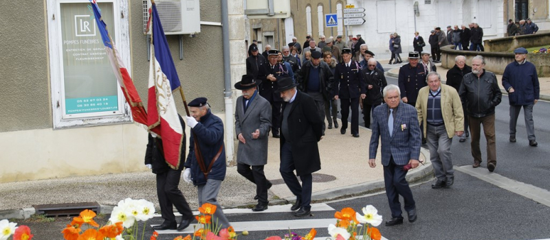 Miélan participe au souvenir.