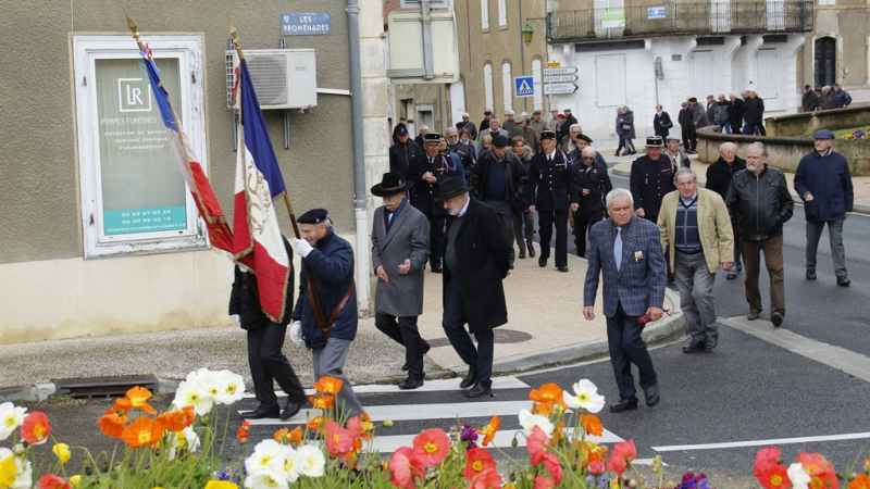 Miélan participe au souvenir.
