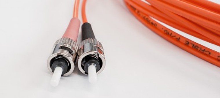 fiber-optic-cable-502894__340.jpg