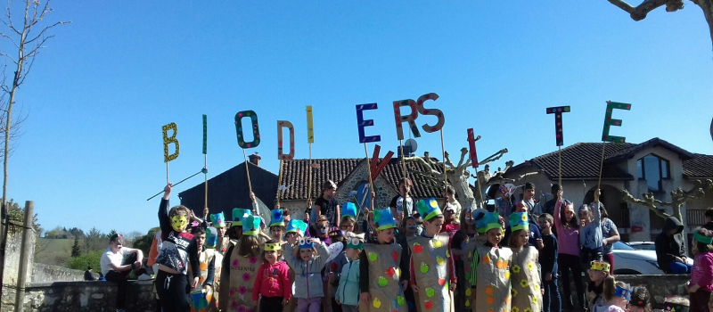 L'école du village fêtait le printemps