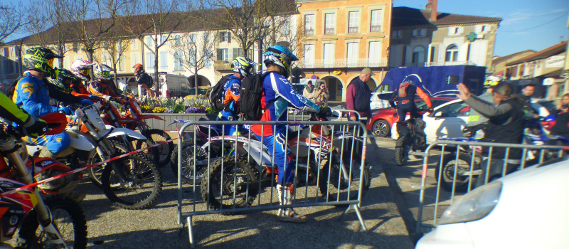 Beau succès de la Baguenaude moto