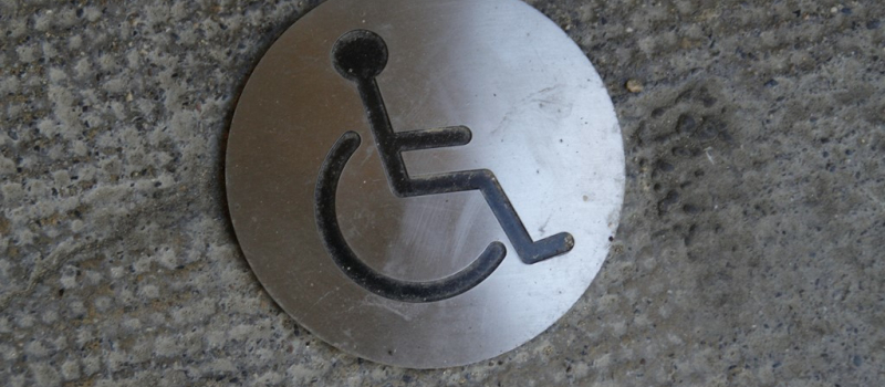 Accueil de personnes à mobilité réduite.