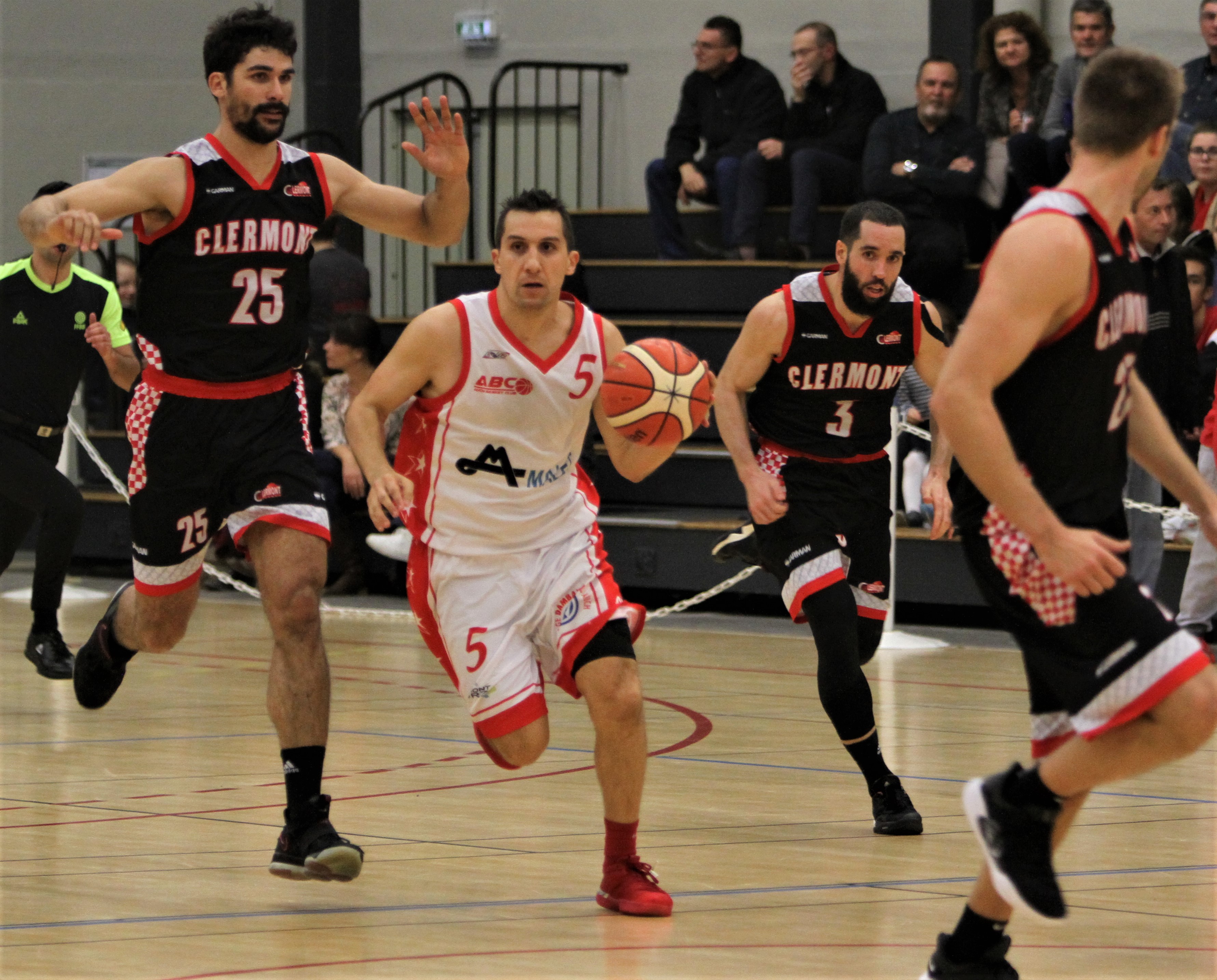Au match aller, Julien Agostini et ses partenaires l'avaient emporté de justesse (79-76).