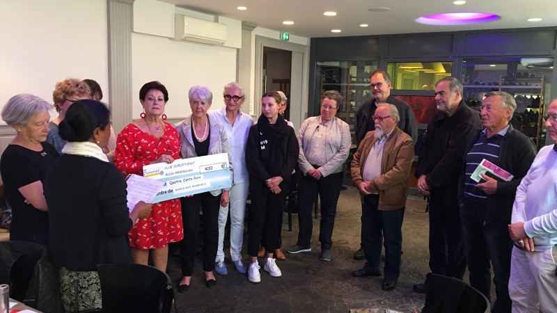 Le club soroptimist Auch-Armagnac a remis le don à Hermance