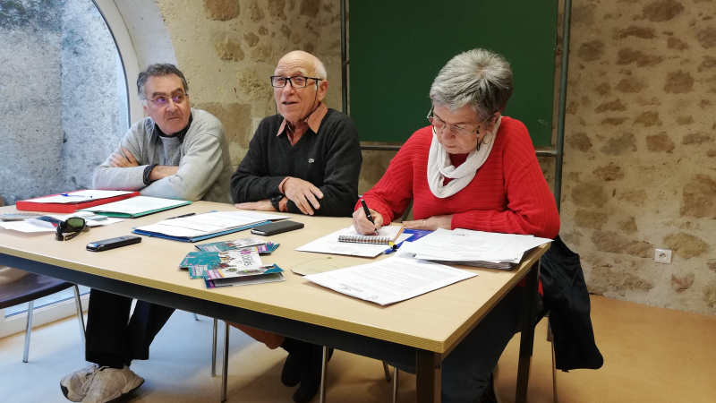 Le président de la société de courses hippiques, Jean-Jacques Dumas, passe le relais