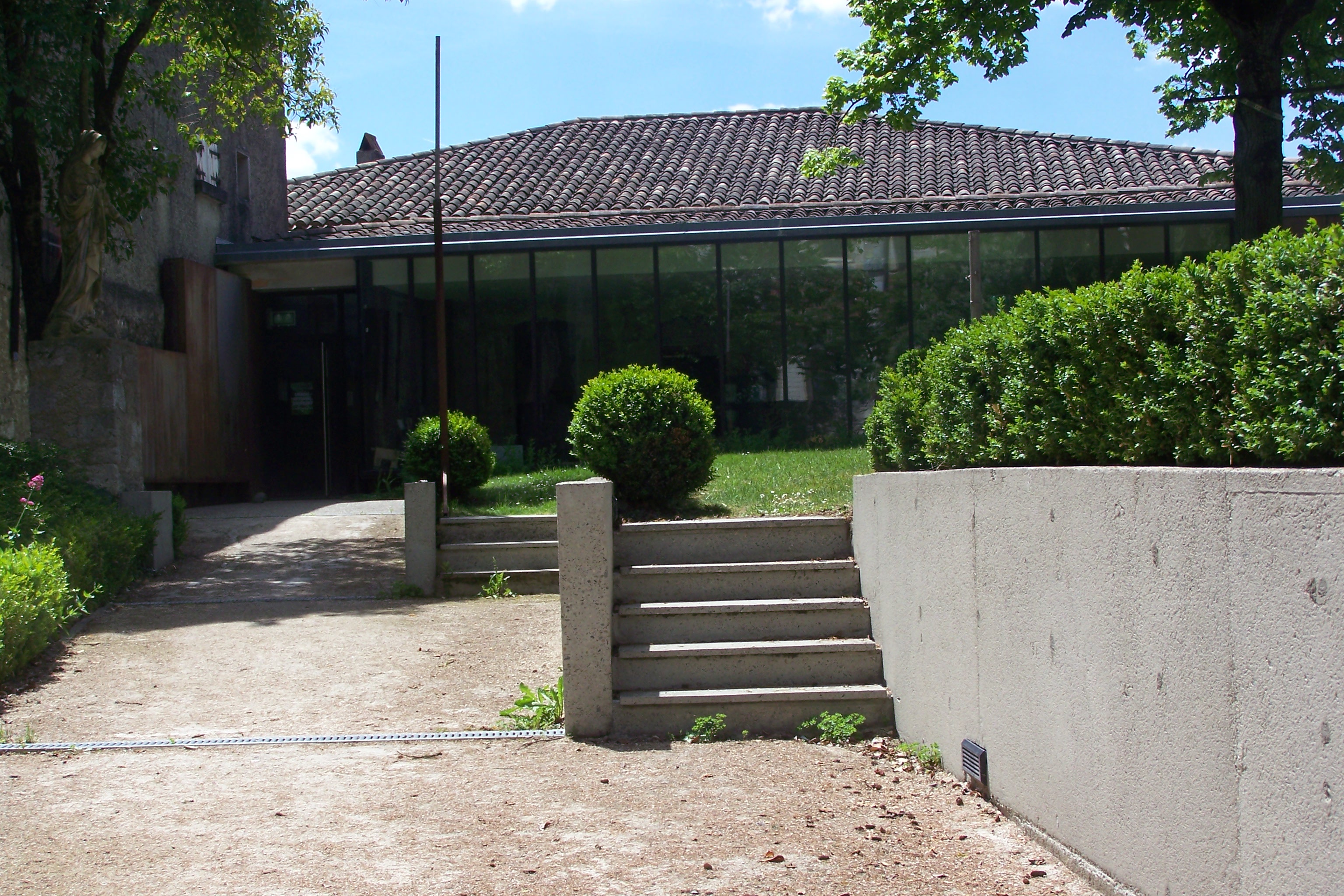 Médiathèque côté jardin