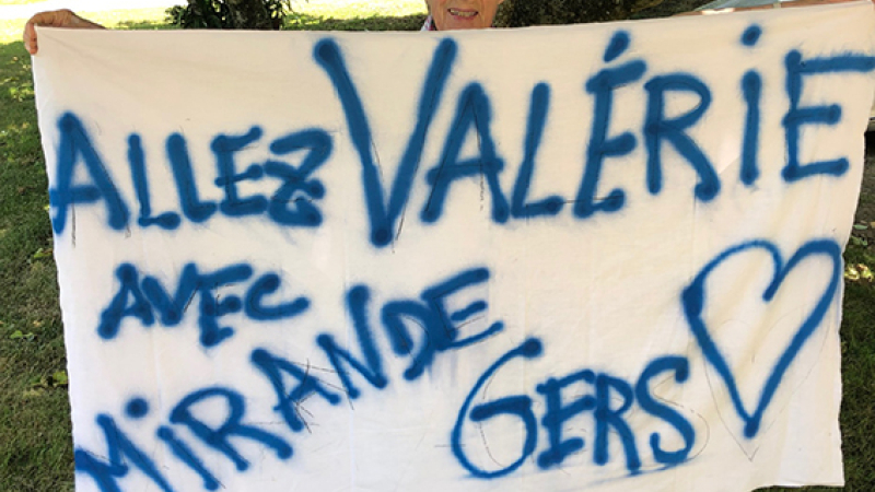 Tous derrière Les Bleues