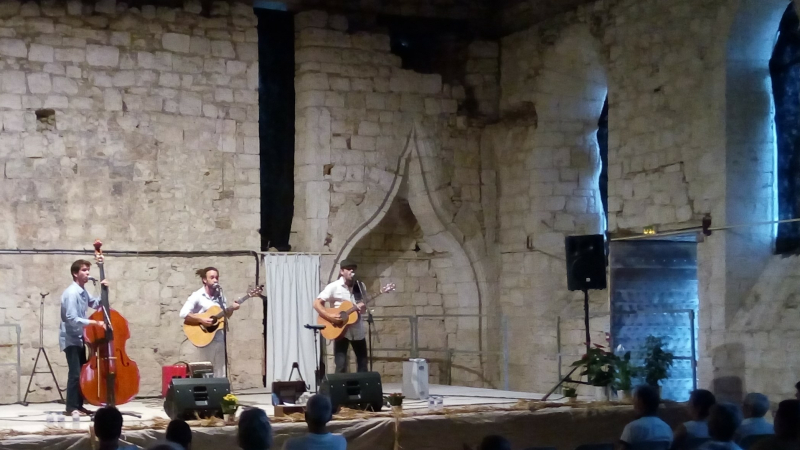 Du rythme par de jeunes musiciens talentueux