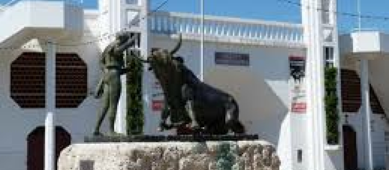 La "MONUMENTAL" en Vic, château en Espagne ?